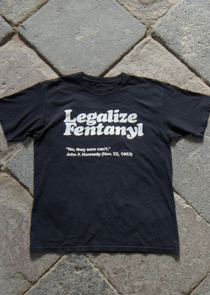BLACK LEGALIZE T-SHIRT